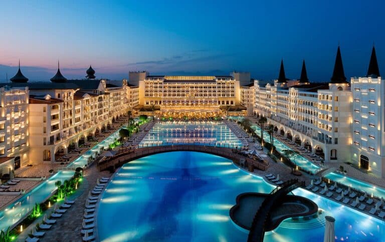 Antalya Polonyalı ve Romanyalı Turist