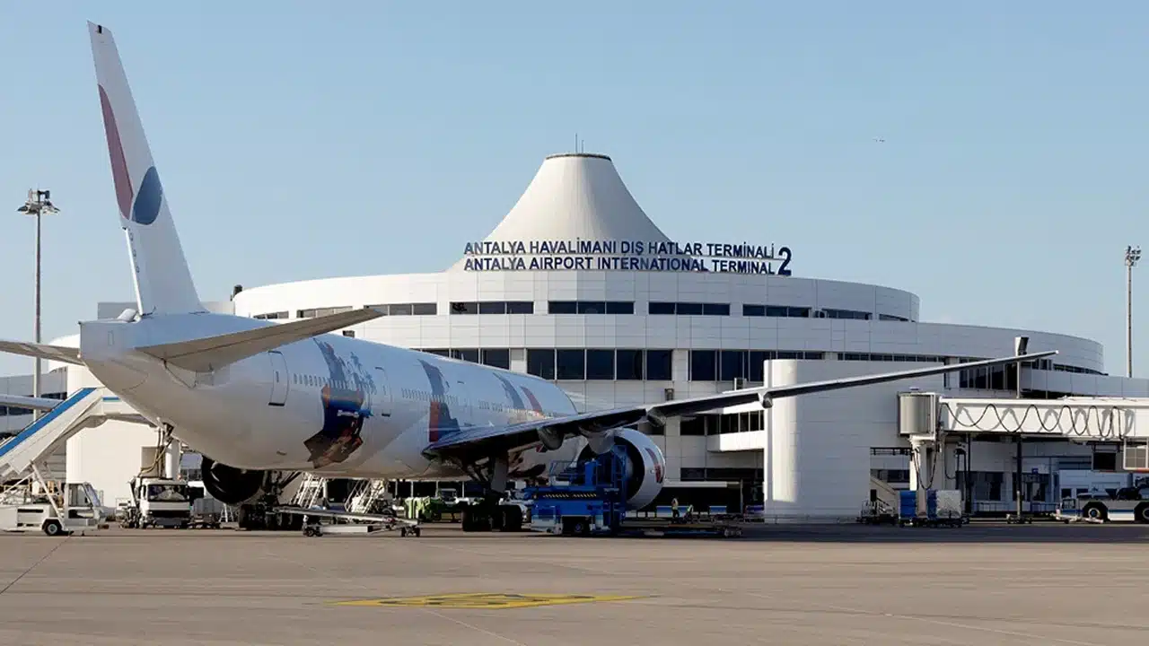 antalya havalimanı